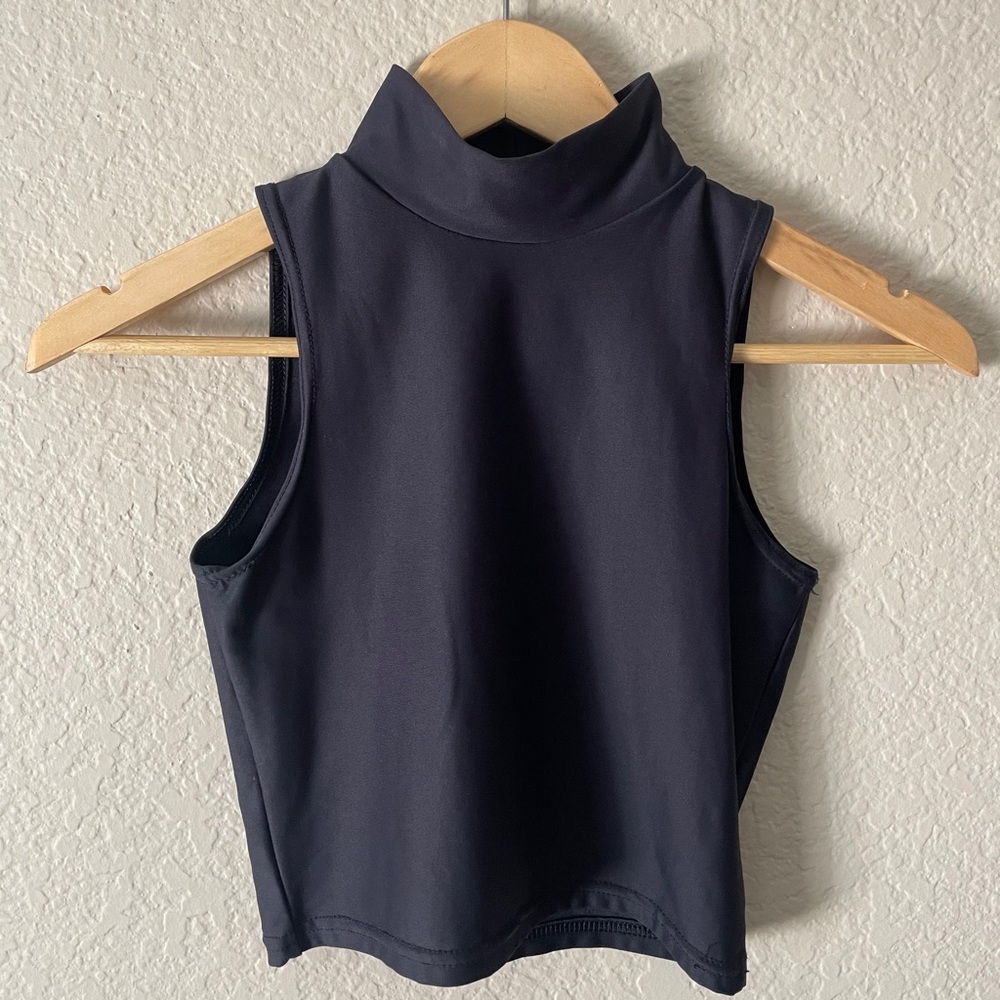 BlackMilk High Neck Crop Black - Small